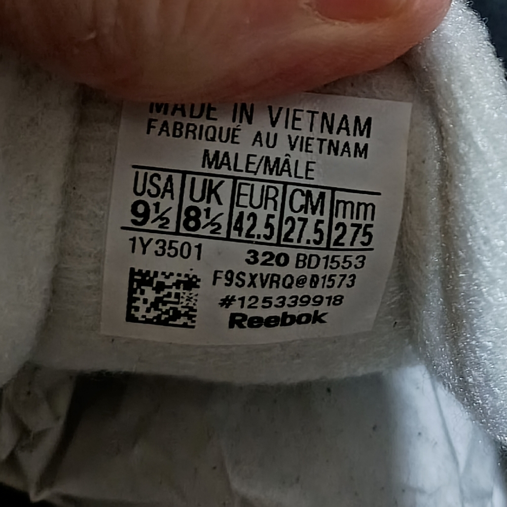 Reebok Classic Men's Black and White Sneakers - Picture 4 of 4